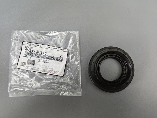 Сальник привода 45245-3B110 KIA/HYUNDAI (Правый, FWD)