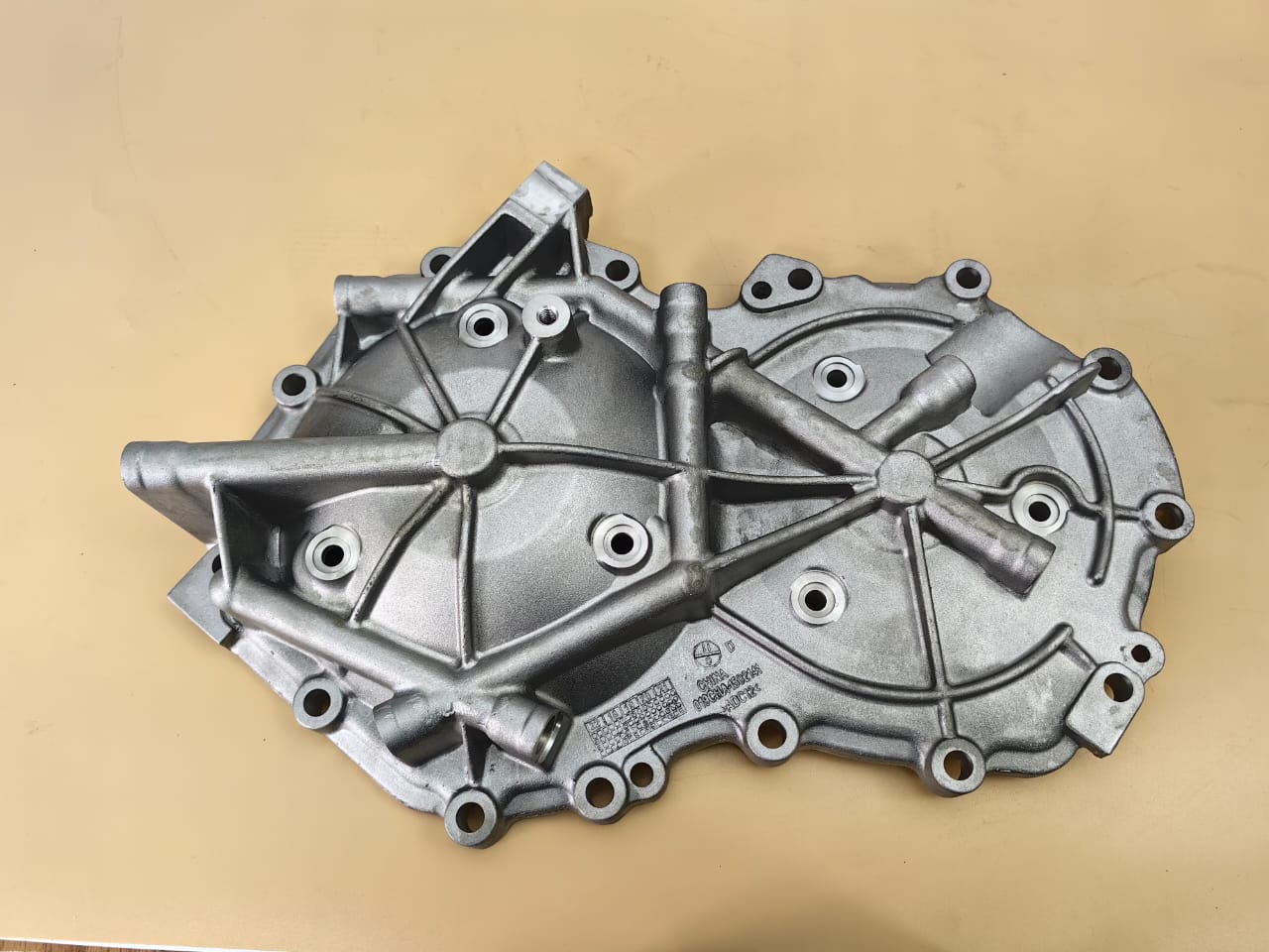Крышка задняя 019CHA1502140 Chery QR019 